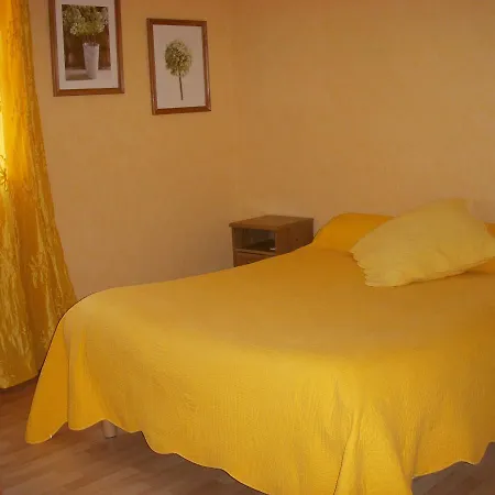 Hotel Restaurant Clos D' 2*