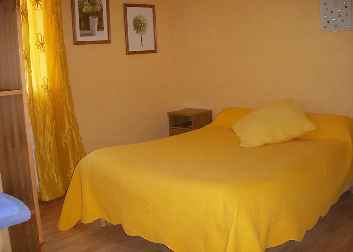 ホテル Restaurant Clos D' 2*